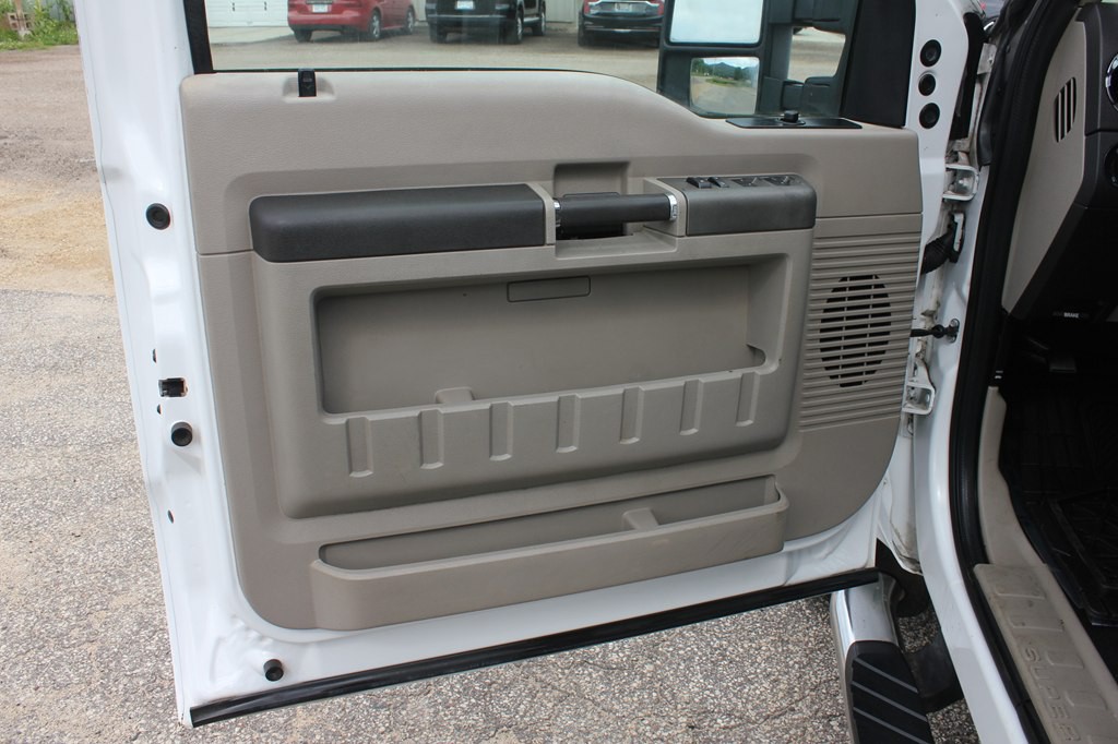 2008 Ford F-350 Image 23