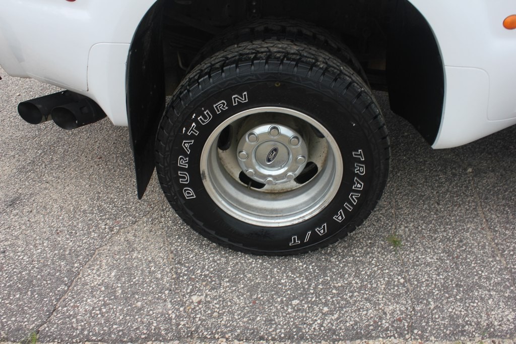 2008 Ford F-350 Image 46