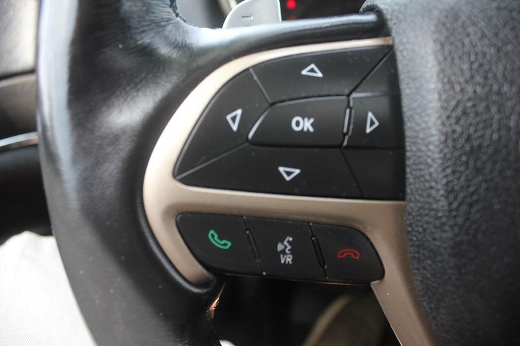 2015 Jeep Grand Cherokee Image 12