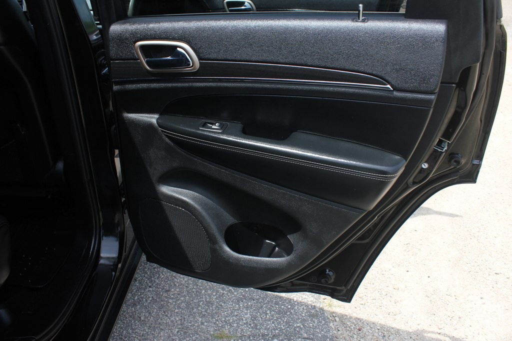 2015 Jeep Grand Cherokee Image 33