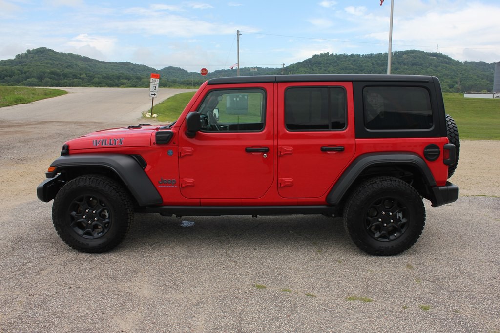 2023 Jeep Wrangler Image 8
