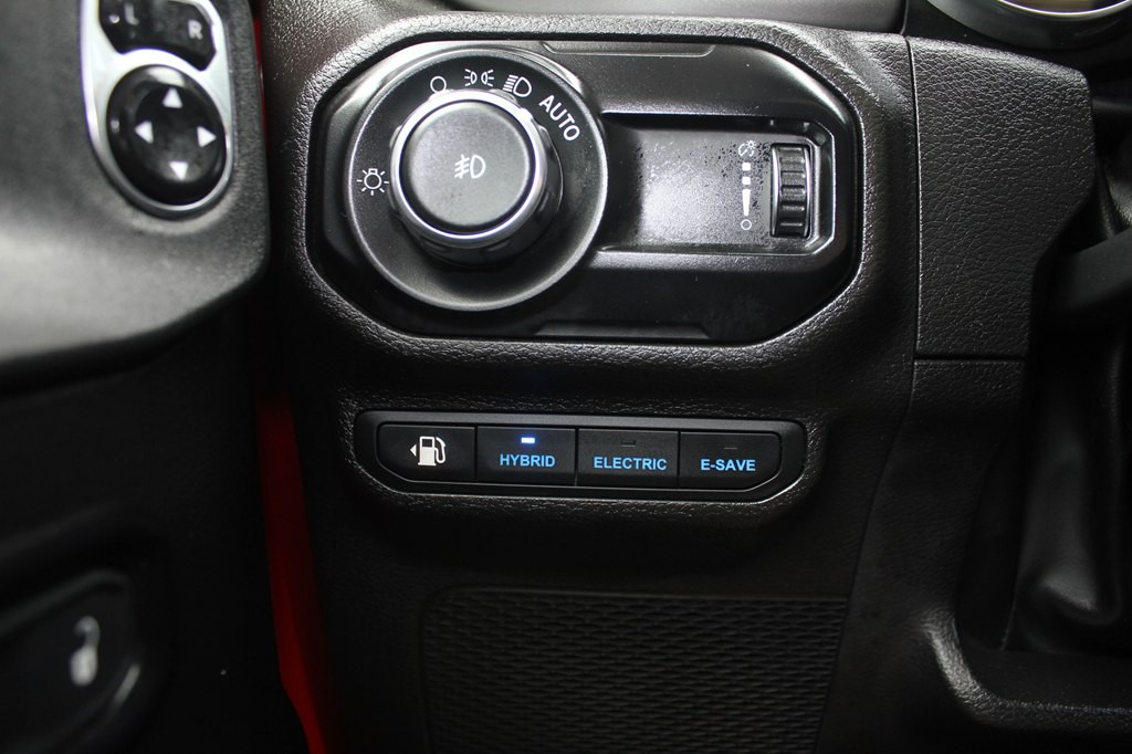 2023 Jeep Wrangler Image 16