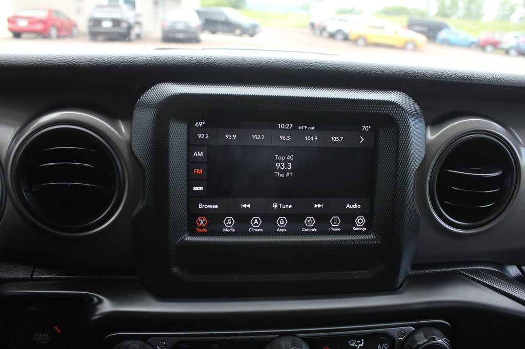 2023 Jeep Wrangler Image 17