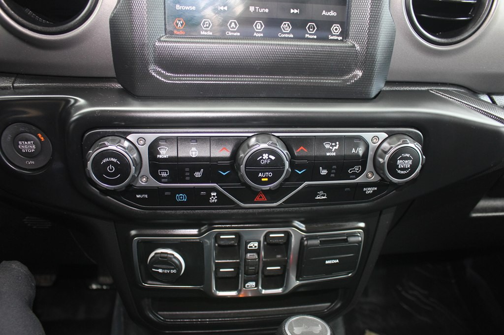 2023 Jeep Wrangler Image 18