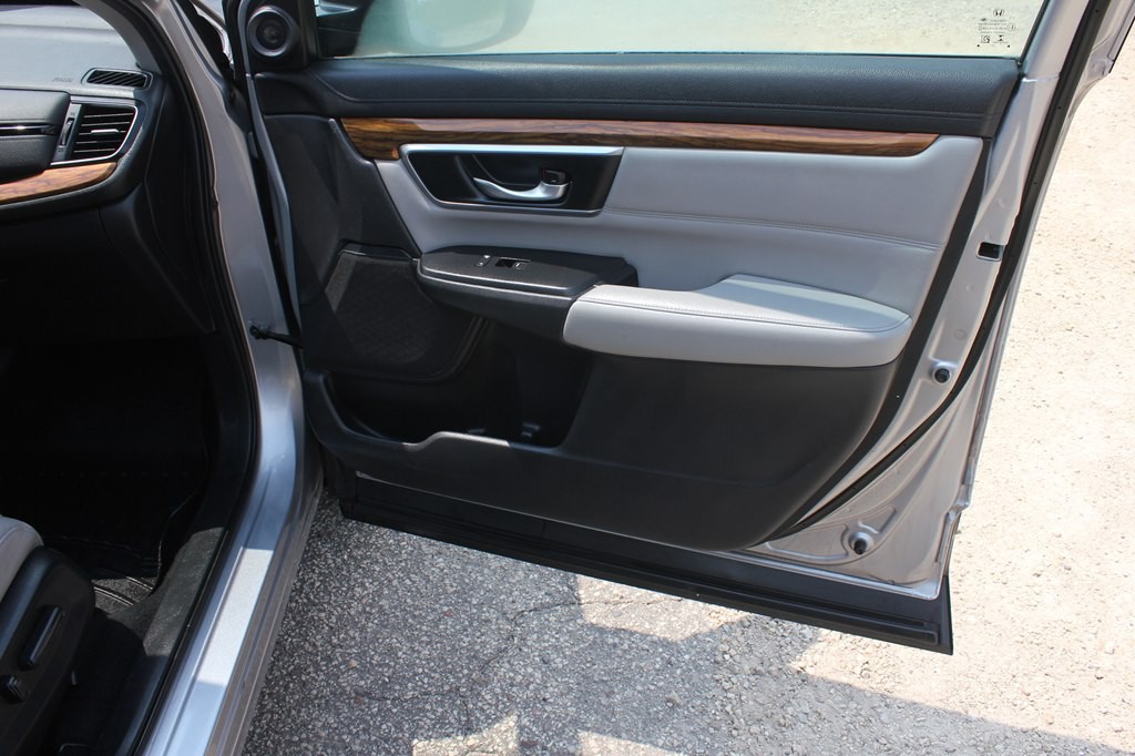 2018 Honda CR-V Image 32