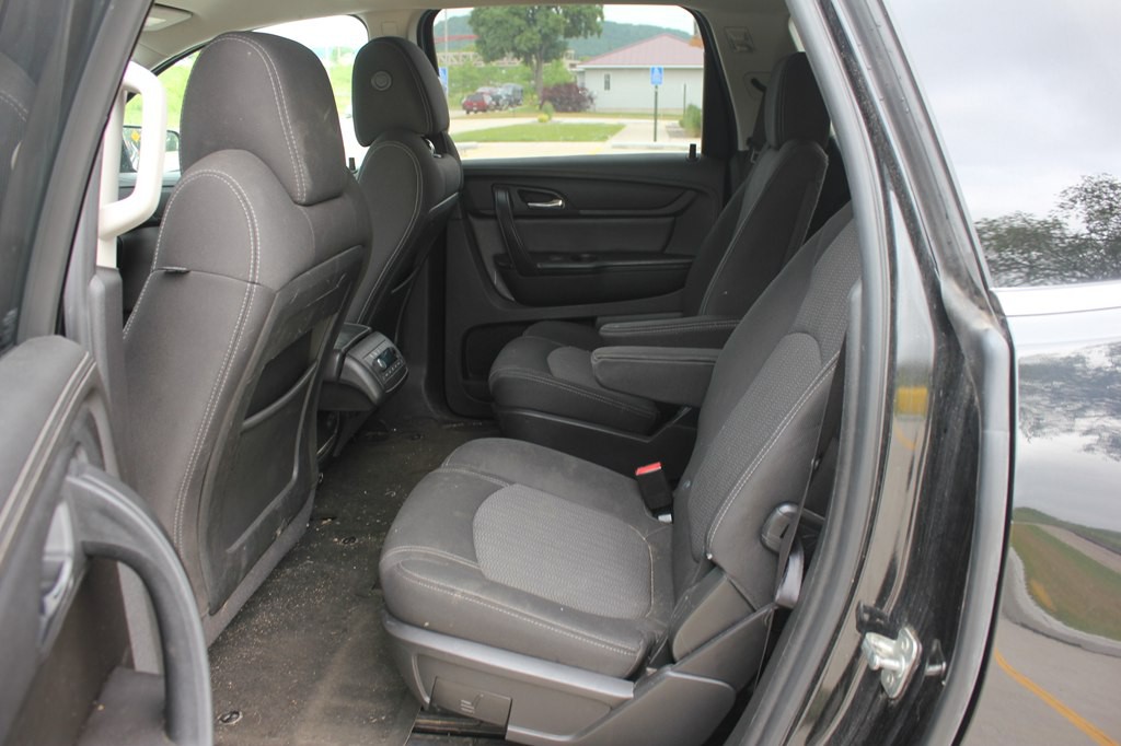 2017 Chevrolet Traverse Image 6