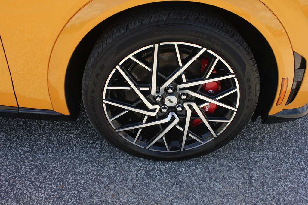 2021 Ford Mustang Image 54