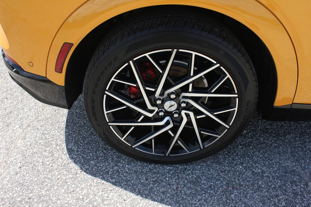 2021 Ford Mustang Image 55