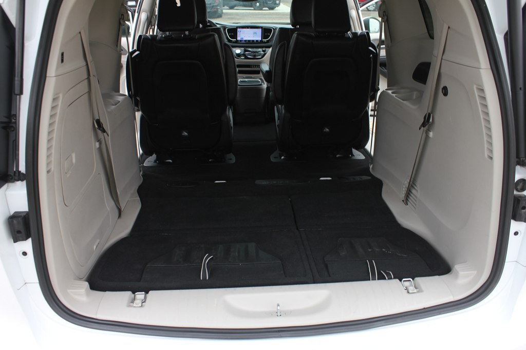 2023 Chrysler Pacifica Image 41