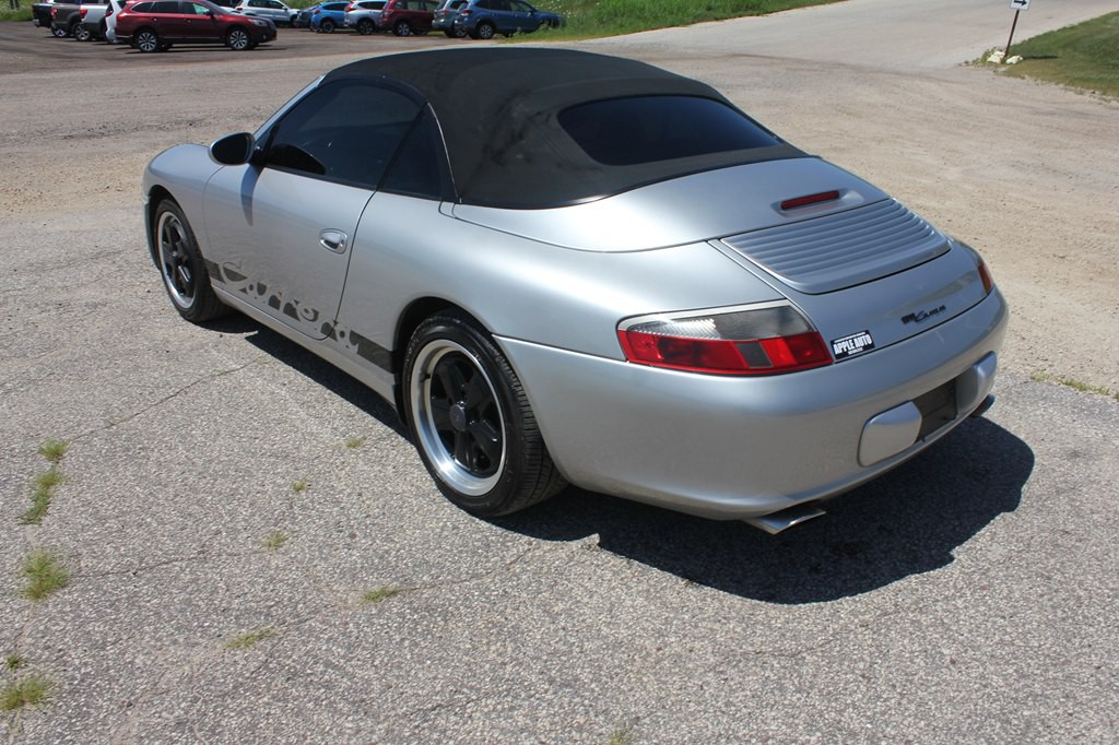 2004 Porsche 911 Image 7
