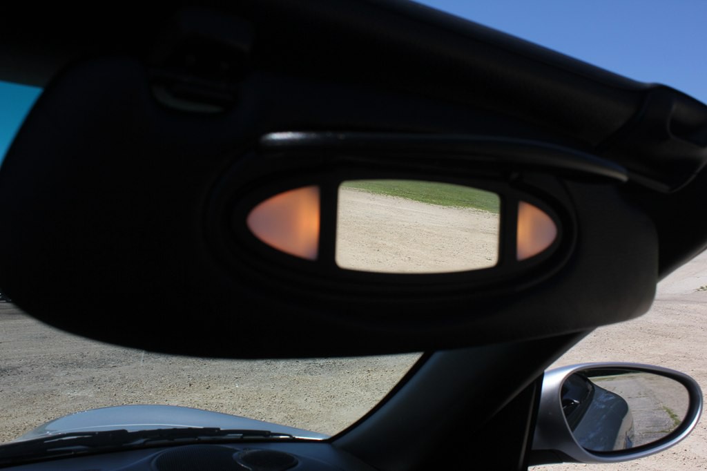 2004 Porsche 911 Image 30