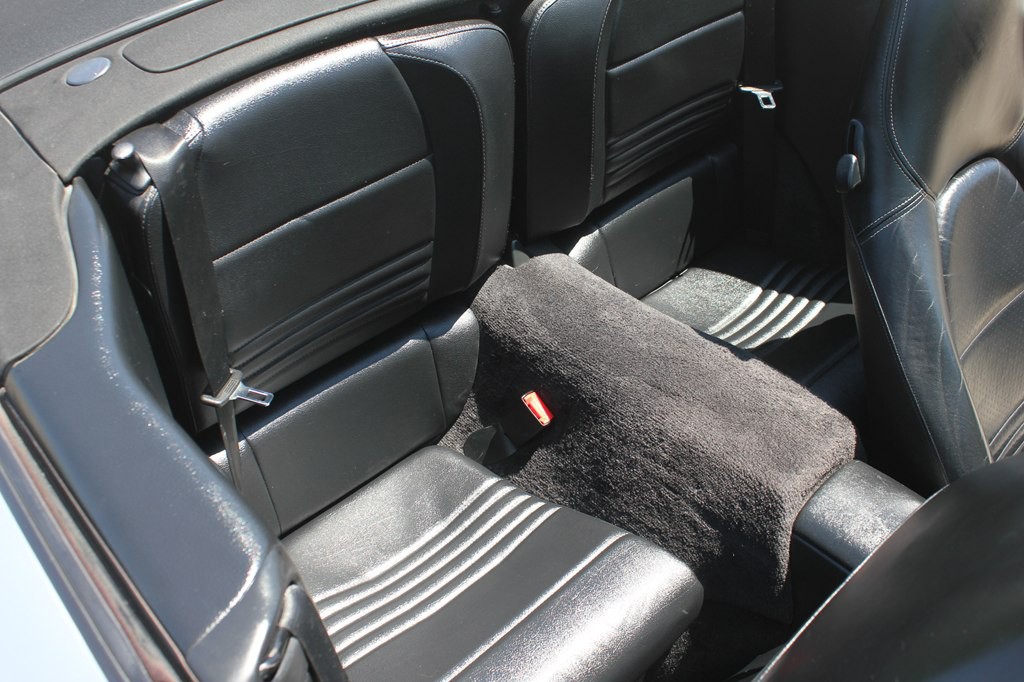 2004 Porsche 911 Image 42