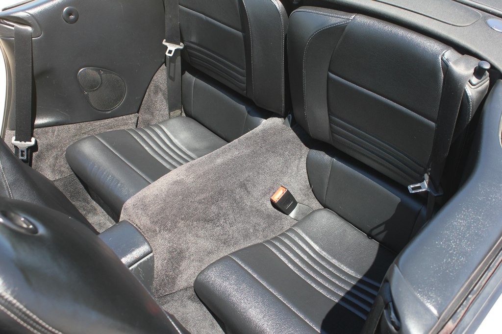 2004 Porsche 911 Image 43