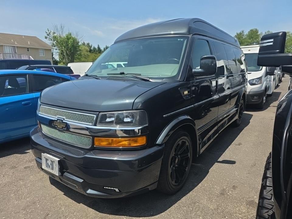 2020 Chevrolet Express Image 1