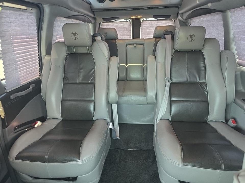 2020 Chevrolet Express Image 8