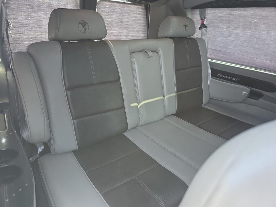 2020 Chevrolet Express Image 12