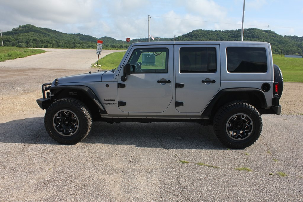 2016 Jeep Wrangler Unlimited Image 8