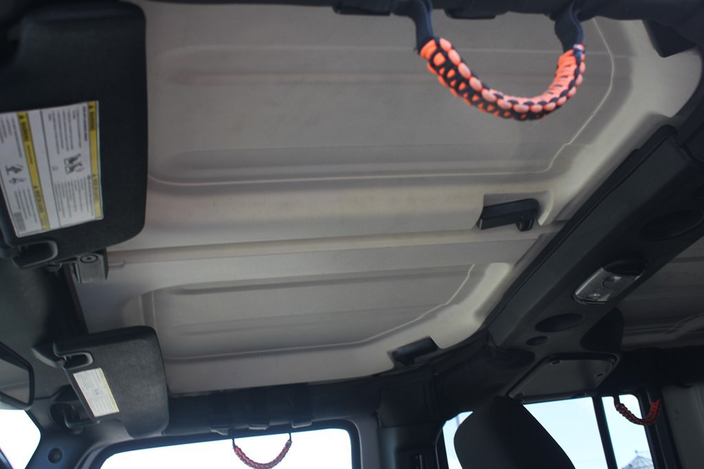 2016 Jeep Wrangler Unlimited Image 25