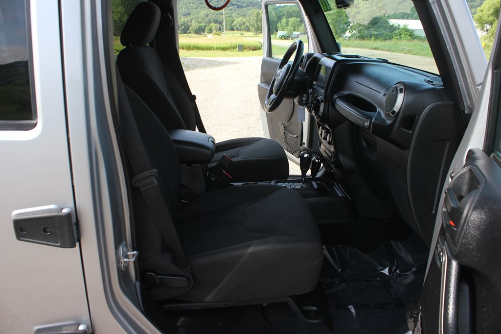 2016 Jeep Wrangler Unlimited Image 31