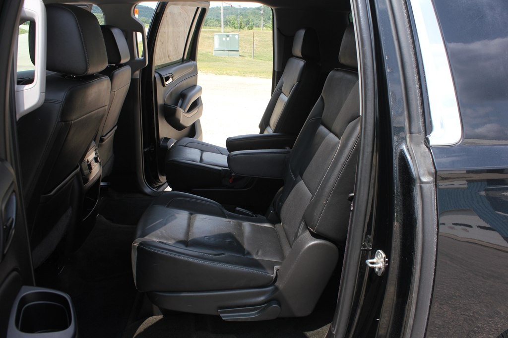 2017 Chevrolet Suburban Image 39