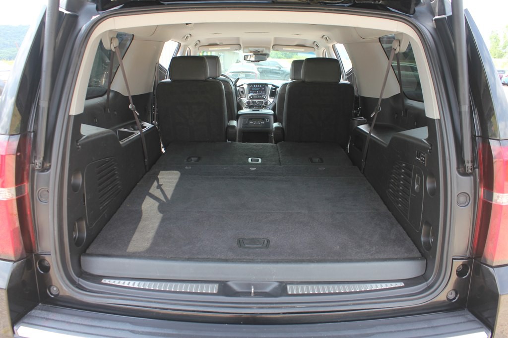 2017 Chevrolet Suburban Image 43