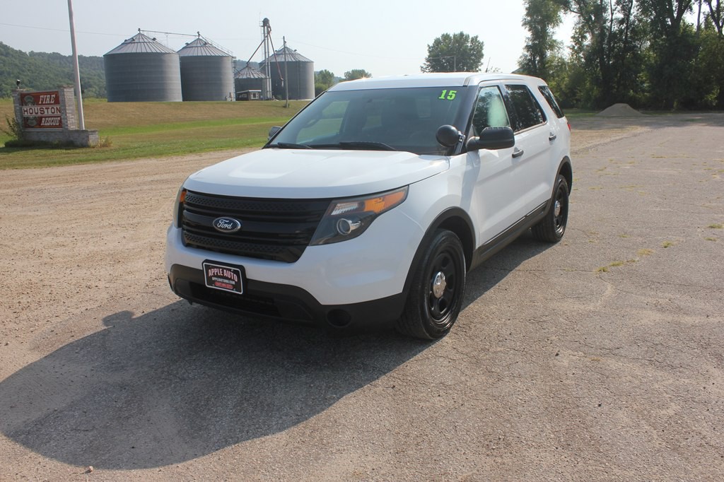 2015 Ford Explorer Image 1