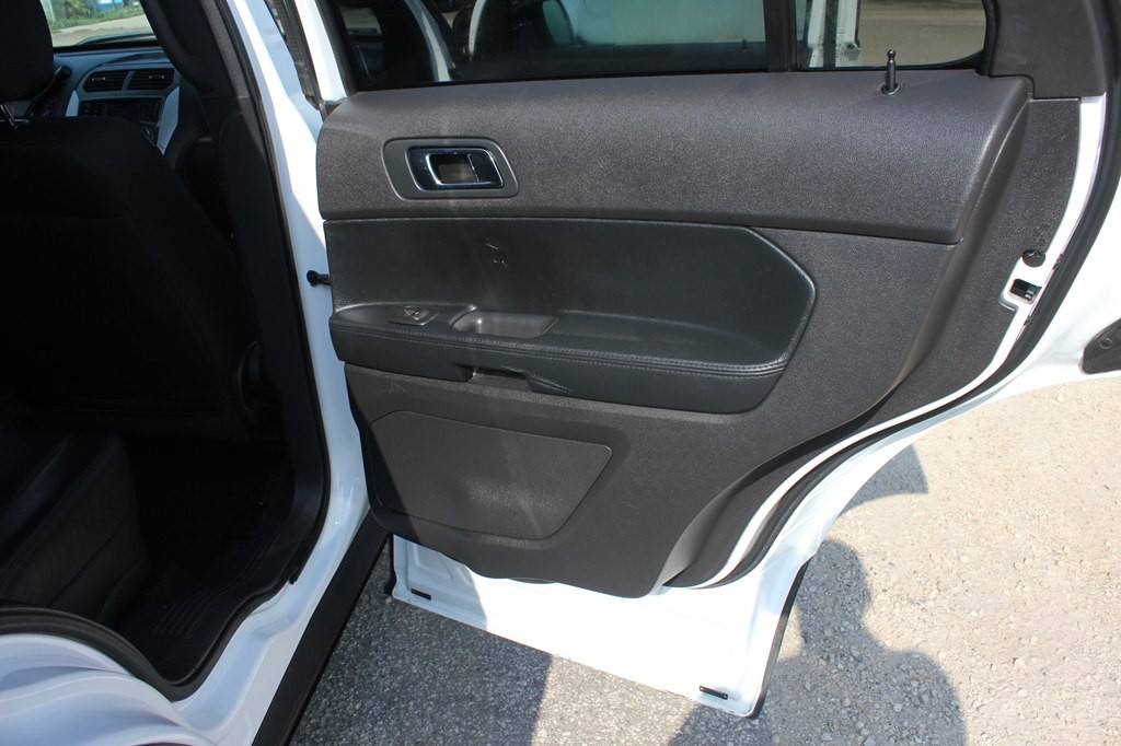 2015 Ford Explorer Image 30