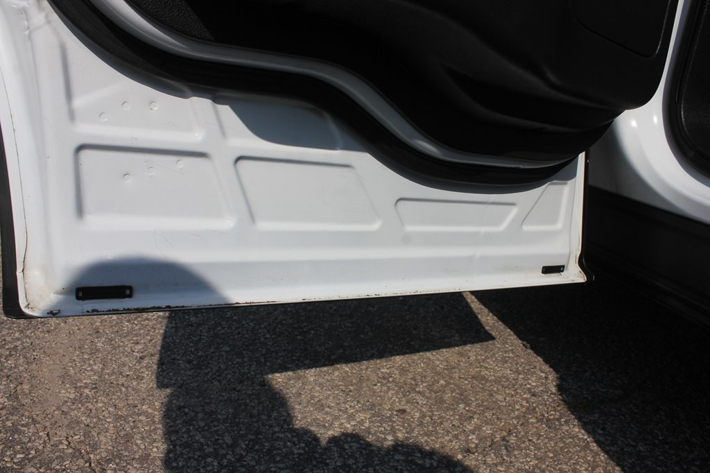 2015 Ford Explorer Image 38