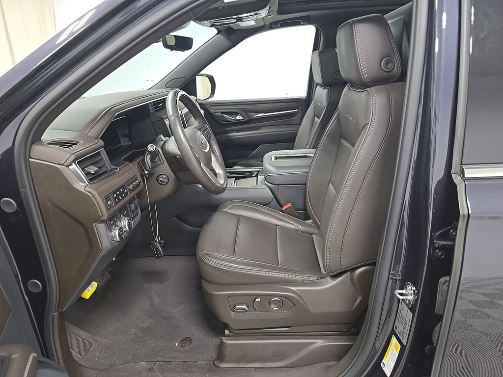 2023 GMC Yukon Image 10