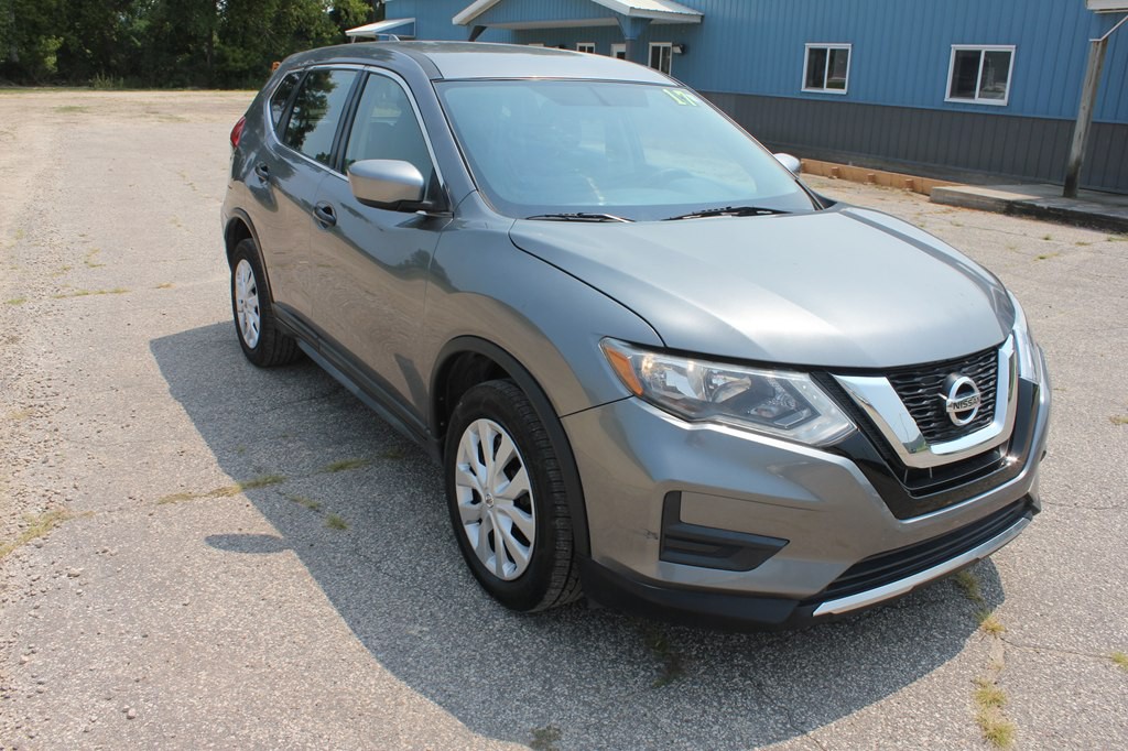 2017 Nissan Rogue Image 3
