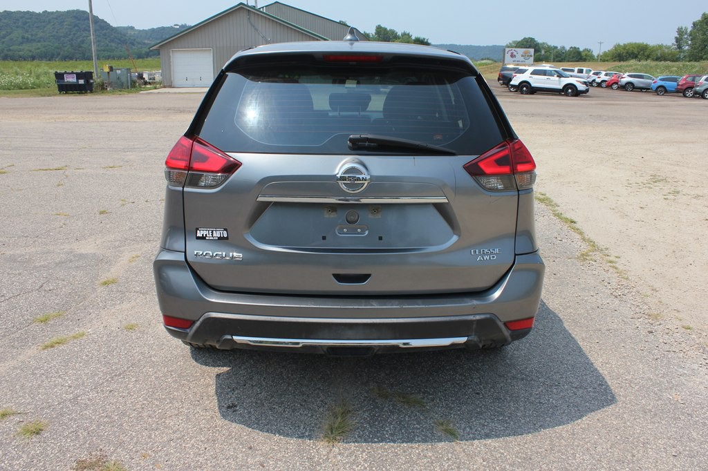 2017 Nissan Rogue Image 6
