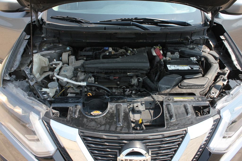 2017 Nissan Rogue Image 39