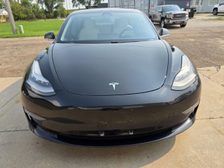 Image for 2018 Tesla Model 3 Long Range ID: 7577700
