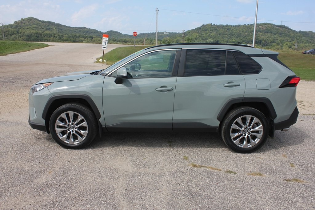 2021 Toyota Rav4 Image 8