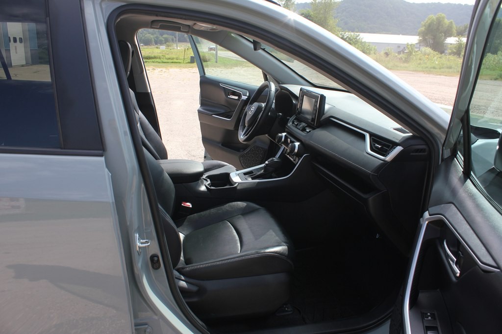 2021 Toyota Rav4 Image 32