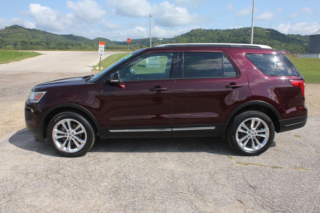 2018 Ford Explorer Image 8