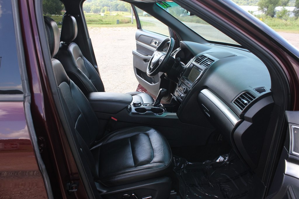 2018 Ford Explorer Image 31