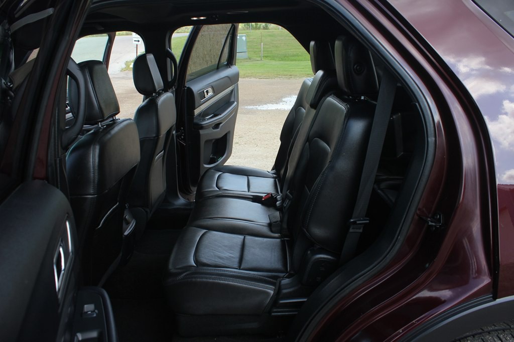 2018 Ford Explorer Image 39