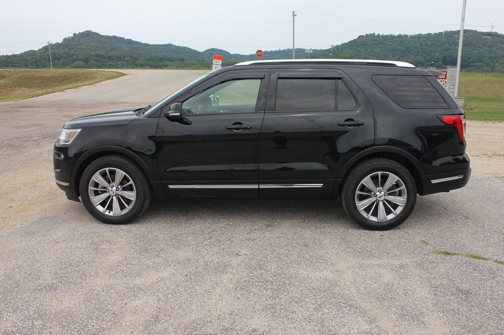 2018 Ford Explorer Image 8