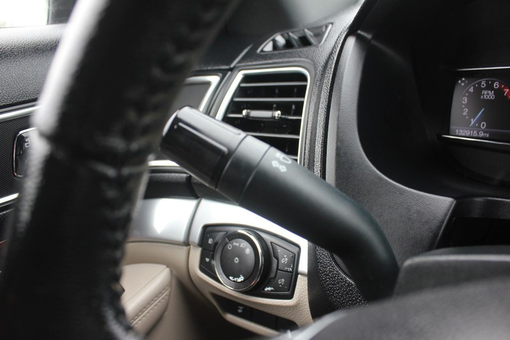 2018 Ford Explorer Image 14