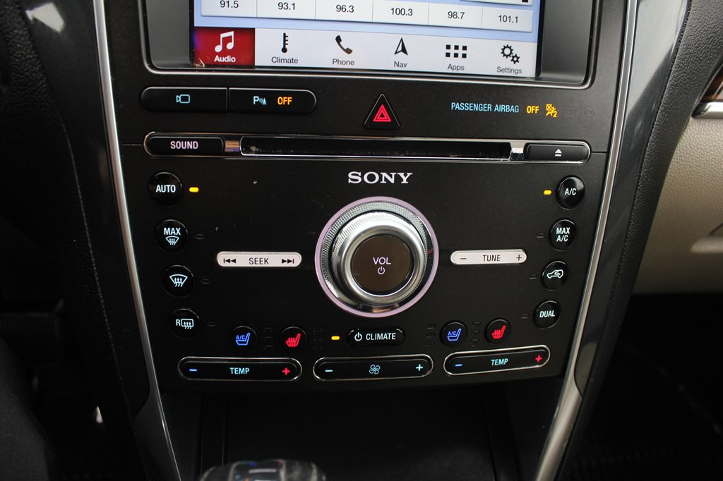 2018 Ford Explorer Image 18