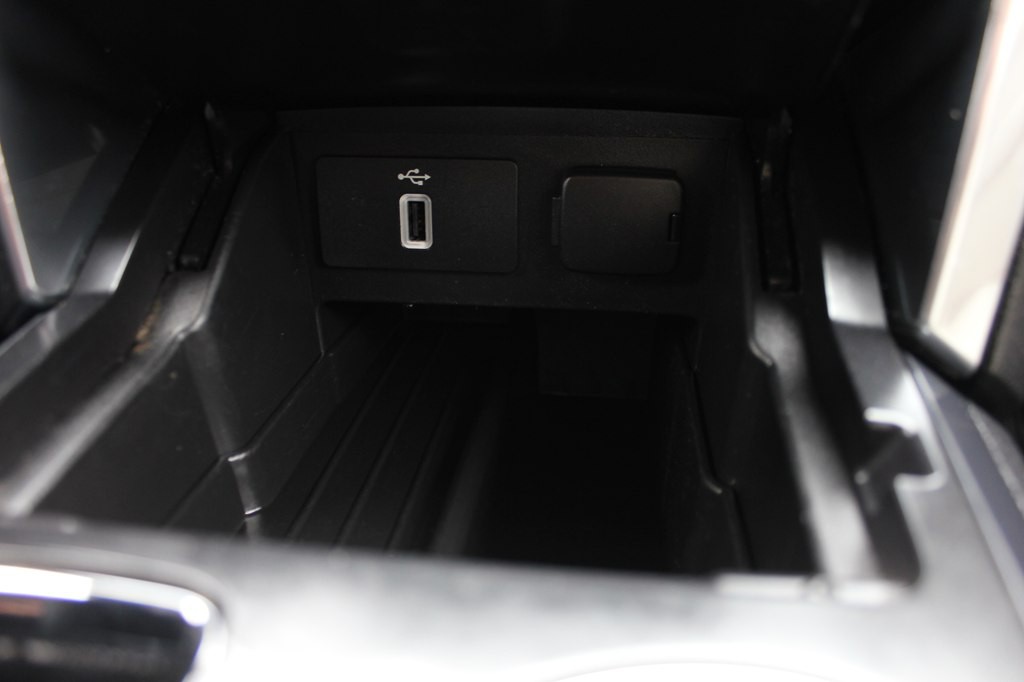 2018 Ford Explorer Image 20