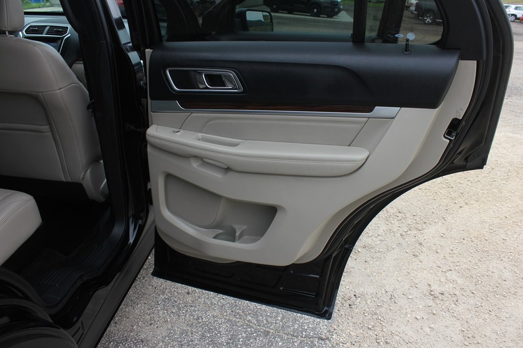 2018 Ford Explorer Image 33