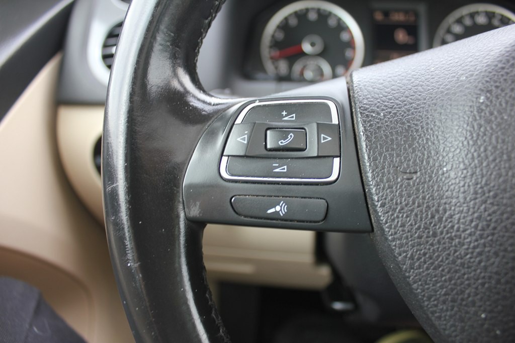 2013 Volkswagen Tiguan Image 12