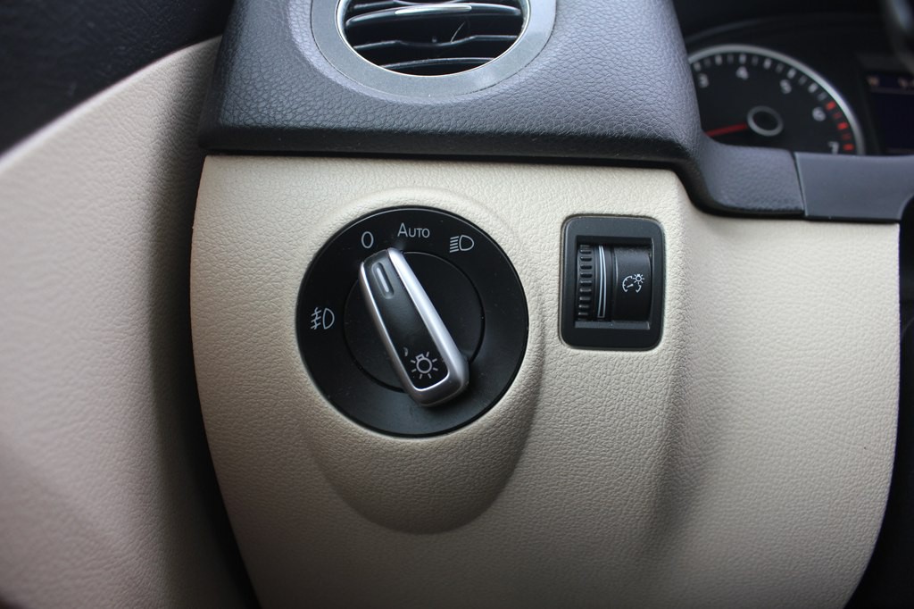 2013 Volkswagen Tiguan Image 16