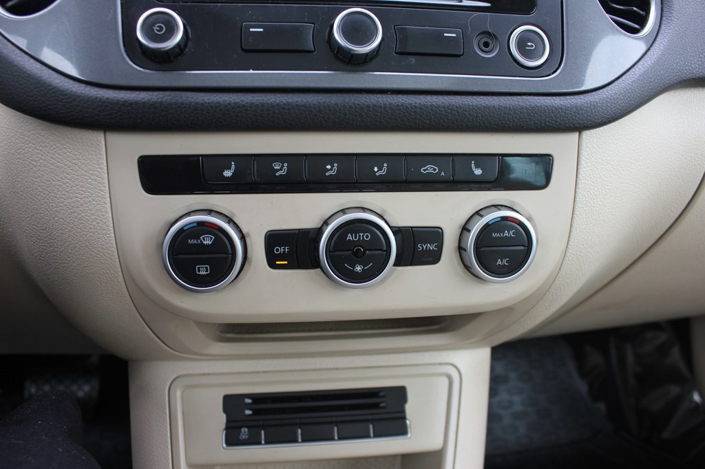 2013 Volkswagen Tiguan Image 18