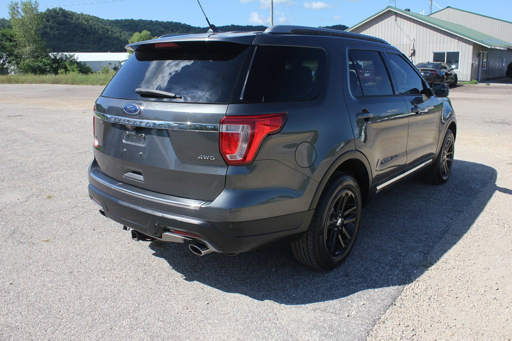 2018 Ford Explorer Image 5