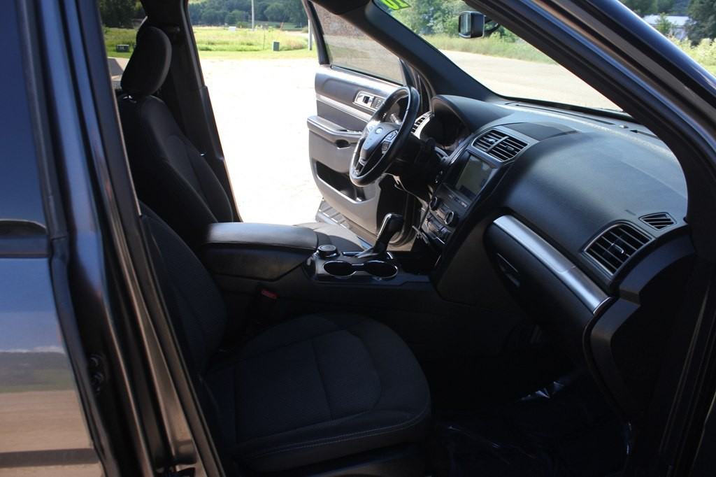 2018 Ford Explorer Image 31