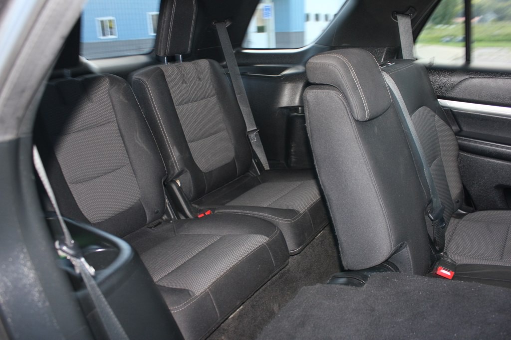 2018 Ford Explorer Image 36