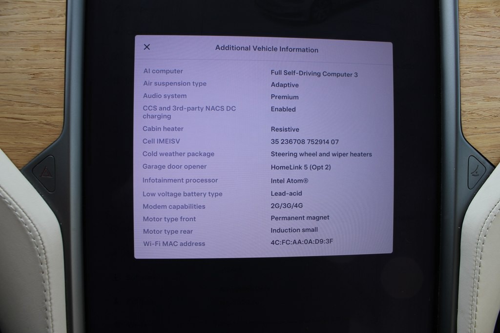 2021 Tesla Model S Image 19